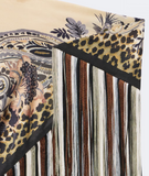 Scarf with fringing and floral motif
